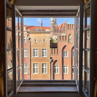 Apartament z widokiem na Ratusz (2)