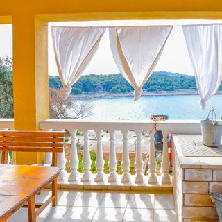 House Petra Zirje (5)