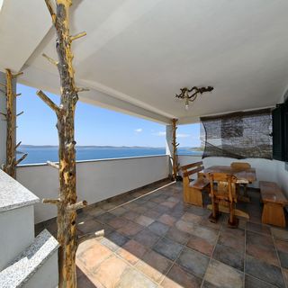 House Lovre Tkon (5)