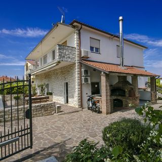 Apartment With Pool Elio 7 Umag (3)