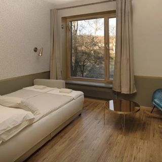 Malomkert Bagolyvár Szob (4)