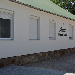 Jánossza-völgy Vendégház Ózd (2)