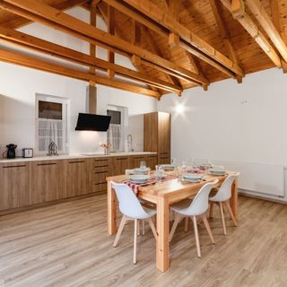 Szőlővirág Vendégház Fadd (5)