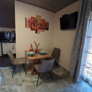 Holiday House Apartman Berekfürdő (5)