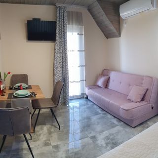 Holiday House Apartman Berekfürdő (3)