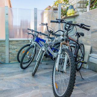 Apartmanok Parkolóhellyel Vir - 18517 (5)