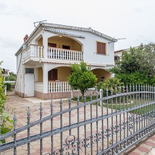 Apartmanok A Tenger Mellett Vir - 18570 (2)