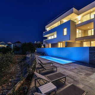 Apartman Okrug Gornji - CDC835 (4)