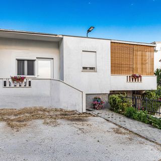 Apartman Kaštel Lukšić - CDC846 (2)