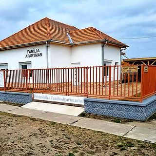 Família Apartman Cserkeszőlő (4)