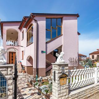 Apartman Pula - CIR551 (2)