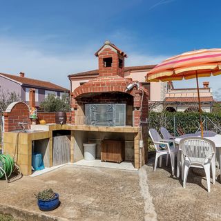 Apartman Pula - CIR551 (4)