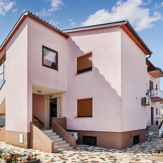 Apartman Pula - CIR552 (2)