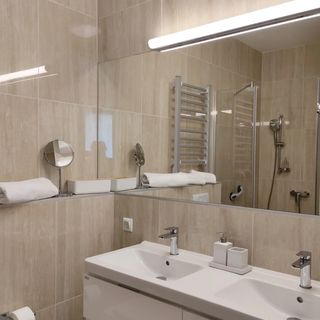 Spa Residence Carbona EmDoNa Luxury Apartment ***** Hévíz (5)