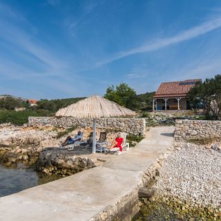 House Lanterna Tkon (4)