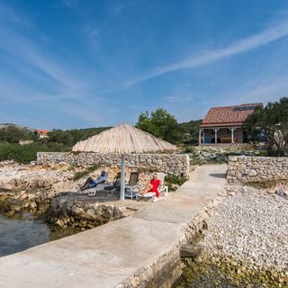 House Lanterna Tkon (4)