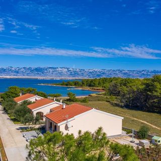 Apartmanok A Tenger Mellett Vir - Lozice, Vir - 18576 Vir - Lozice (4)