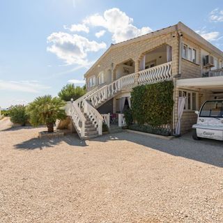 Apartmanok Parkolóhellyel Vir - Pedinka - Vir - Pedinka, Vir - 18577 Vir - Pedinka (5)