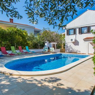 Apartmanok Családok Részére Medencével Silo, Krk - 18677 Šilo (4)