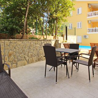 Apartmanok Medencével Baska, Krk - 18785 Baška (5)