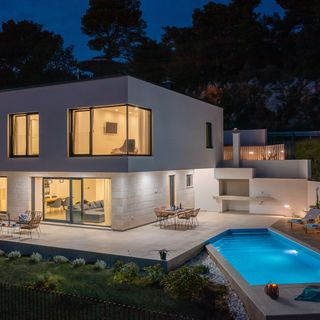 Luxusvilla A Tenger Mellett Medencével Zaostrog, Makarska - 19037 Zaostrog (3)