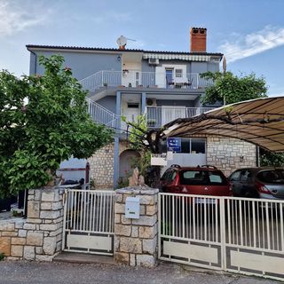 Apartmanok Parkolóhellyel Rovinj - 19088 (2)