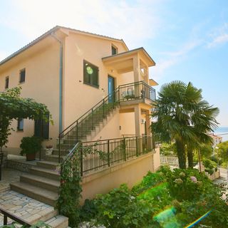 Apartmanok és Szobák Parkolóhellyel Crikvenica - 19125 (2)