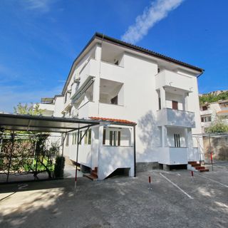 Apartmanok Parkolóhellyel Baska, Krk - 19201 Baška (5)