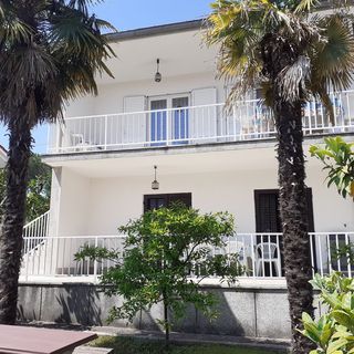 Apartmanok Parkolóhellyel Malinska, Krk - 19291 Malinska (2)