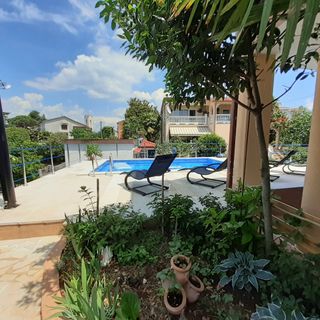 Apartmanok Családok Részére Medencével Malinska, Krk - 19304 Malinska (3)