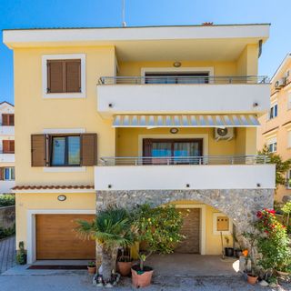 Apartmanok Parkolóhellyel Punat, Krk - 19318 Punat (4)