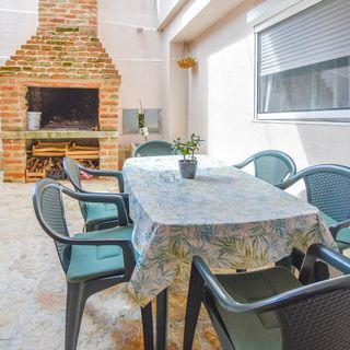 House Roko and Karla Preko (4)