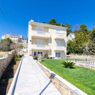 Apartment Branka Rab (2)