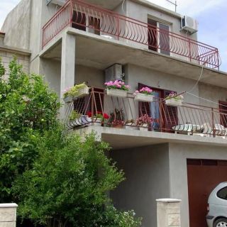 Apartments Ljiljana Brna (2)