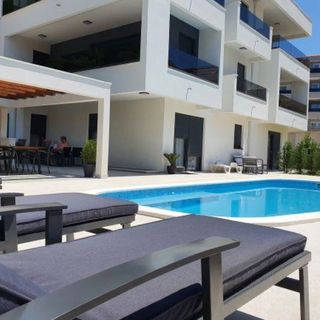 Apartmani Villa Esse Baška Voda (3)
