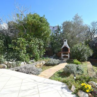 Apartmanok Parkolóhellyel Krk - 19378 (2)