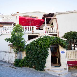 Apartments More Arbanija (4)