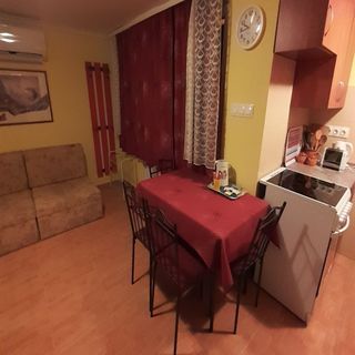 Kirakós Apartman Balatonboglár (2)
