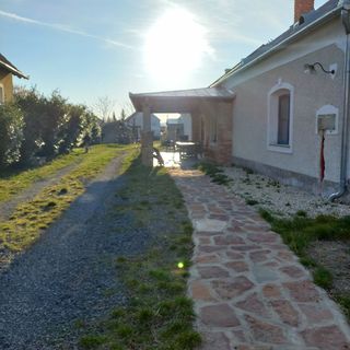 Duba Ház Tapolca (2)