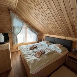 Zrub Trixy Veľká Lomnica (2)