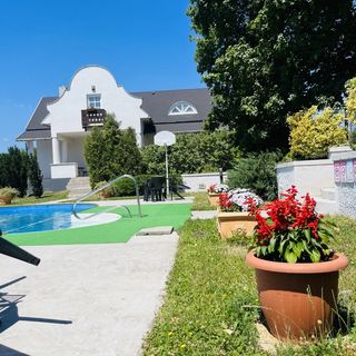 Perlik Vadászkúria és Vendégházak Szemere (5)