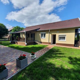 Napfény Vendégház Vonyarcvashegy (2)