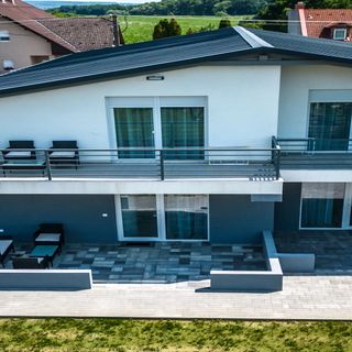 FeDa Apartmanház Balatonboglár (2)