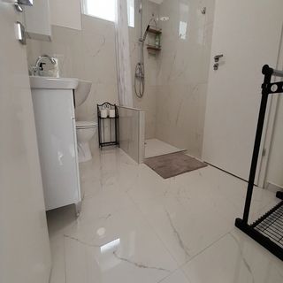 Déri Kert Apartmanház B*** Baja (3)