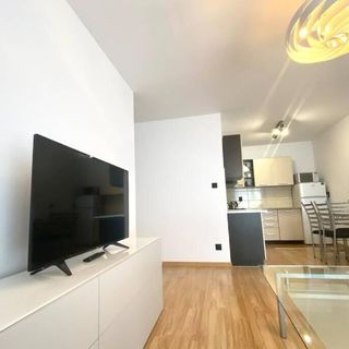 Apartament Laura by Q4Apartments (3)