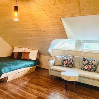 Roubenka Meandra Borová Lada (5)