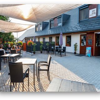 Forrás Vendégház & Kávézó Nyírbátor (5)