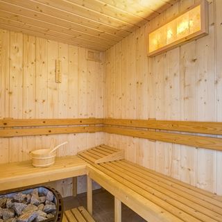 Willa Znamirowickachata Znamirowice (4)