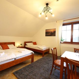 Úpatí Ještědu - apartmány Liberec (2)