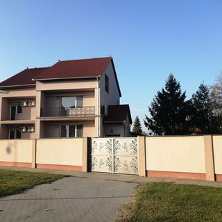 Farkas Villa Apartmanok Mórahalom (2)